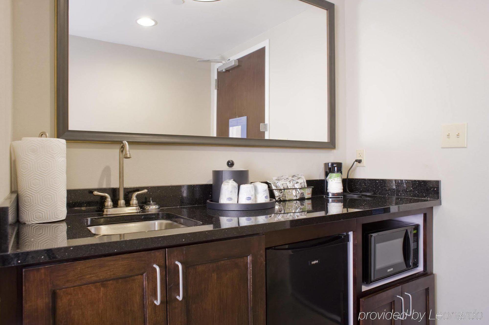 Hampton Inn & Suites Tupelo/Barnes Crossing Værelse billede